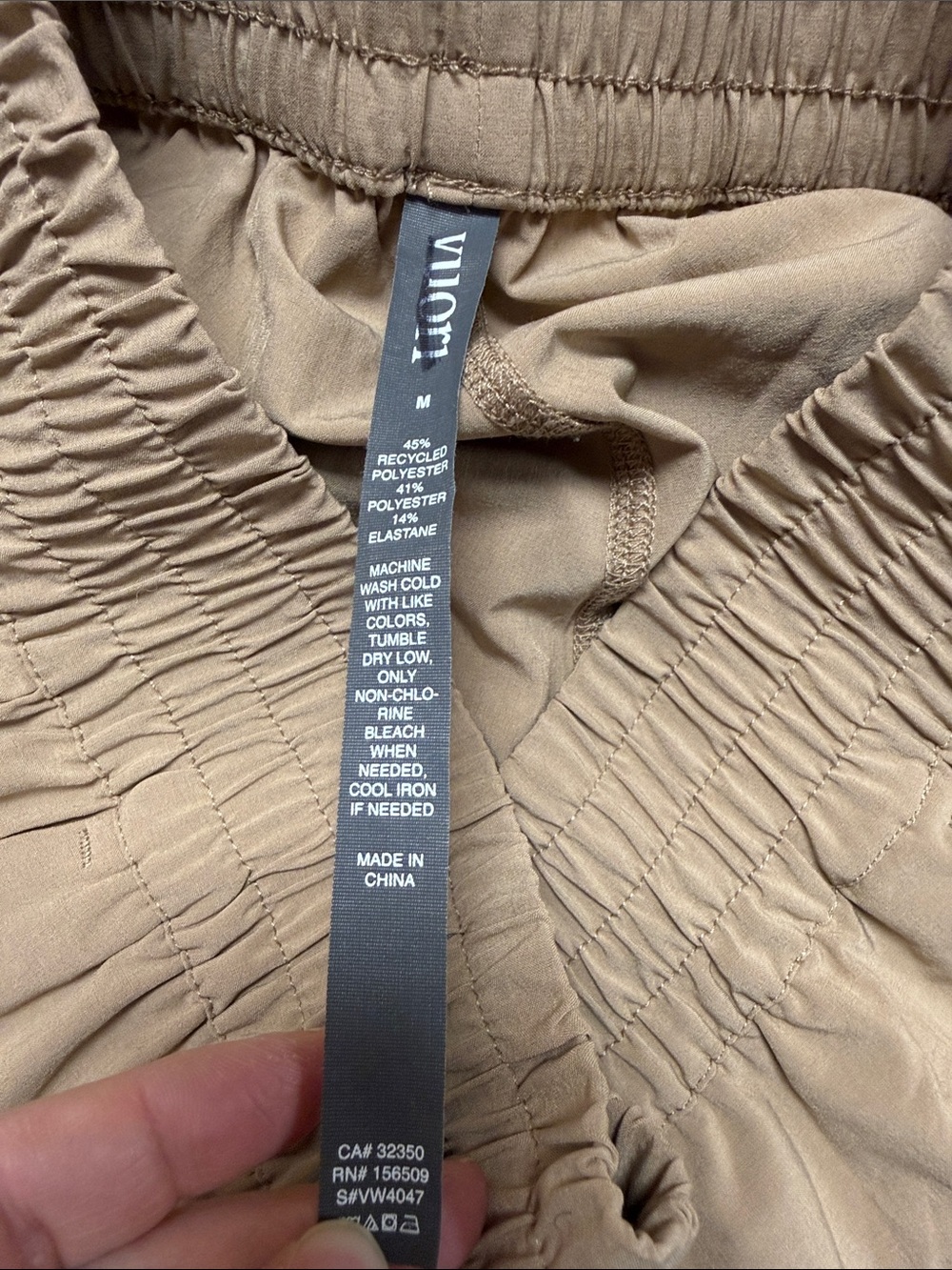 EUC Vuori Villa Wideleg Pant in Sold Out Goldenrod - Picture 6 of 6